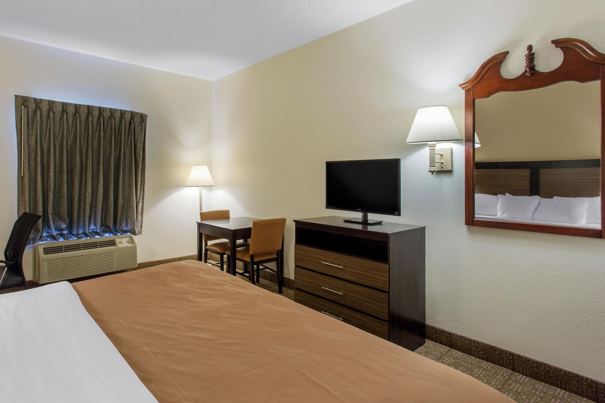 Quality Inn Surfside Beach Exterior photo