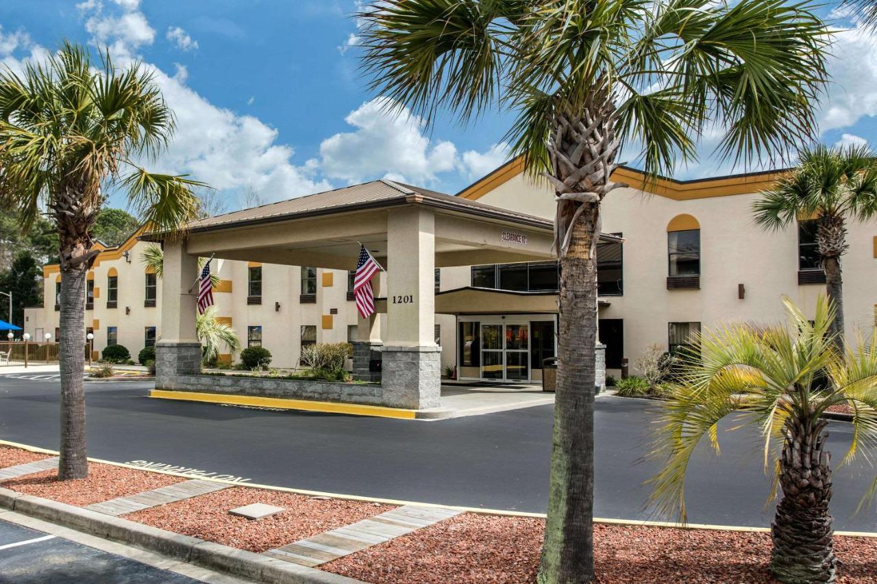 Quality Inn Surfside Beach Exterior photo
