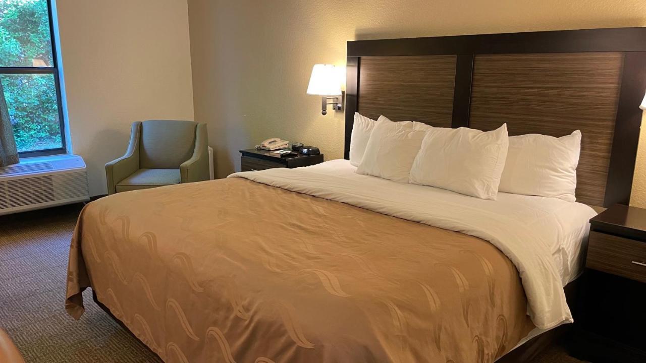 Quality Inn Surfside Beach Exterior photo