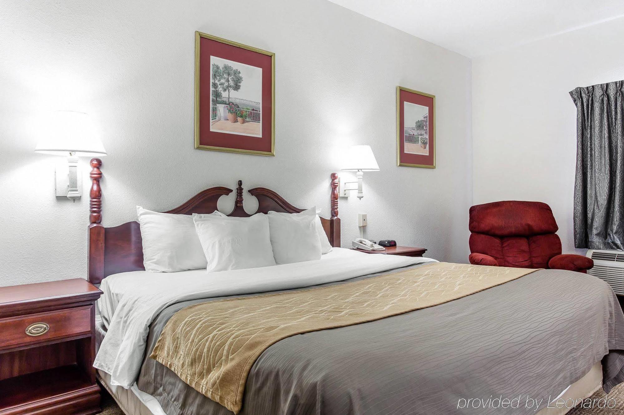 Quality Inn Surfside Beach Exterior photo